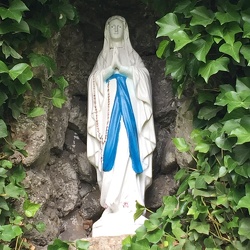 Lourdes heiheem 2021 – Lourdes-Grotten zu Lëtzebuerg