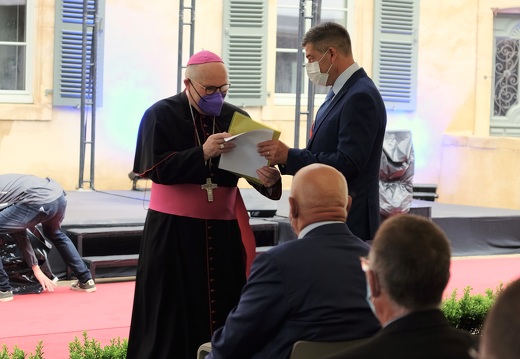 monument-péiter-vun-uespelt 51233152526 o