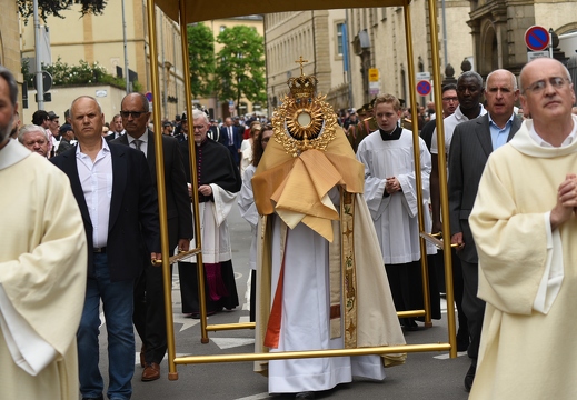 049219F0-457E-4A93-9C6E-058193971CFD