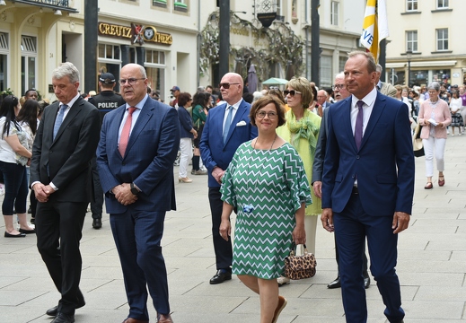 003F40C3-E285-4EA8-83EE-38C94CCEFFF8