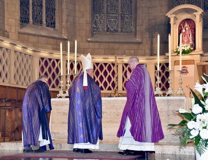 Le violet est la couleur liturgique du Carême