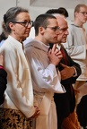 Frère Raphaël entouré de ses parents, au début de la cérémonie