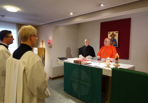 Opnam vum Generalvikar Patrick Muller a vum Deche Claude Bache an d’Doumkapitel