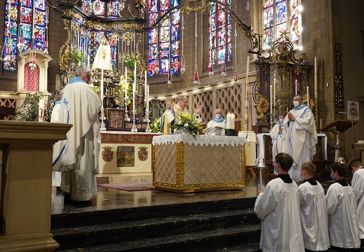 messe-fr-die-pfarrei-ltzebuerg-notre-dame-sektor-norden-und-sektor-zentrum 51152565712 o