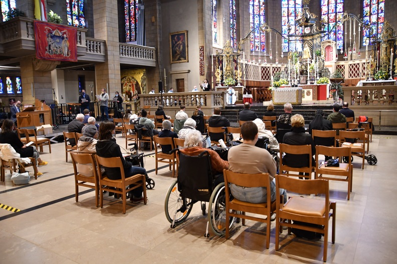 messe-fr-die-werke-der-schwestern-der-heiligen-elisabeth_51156646687_o.jpg