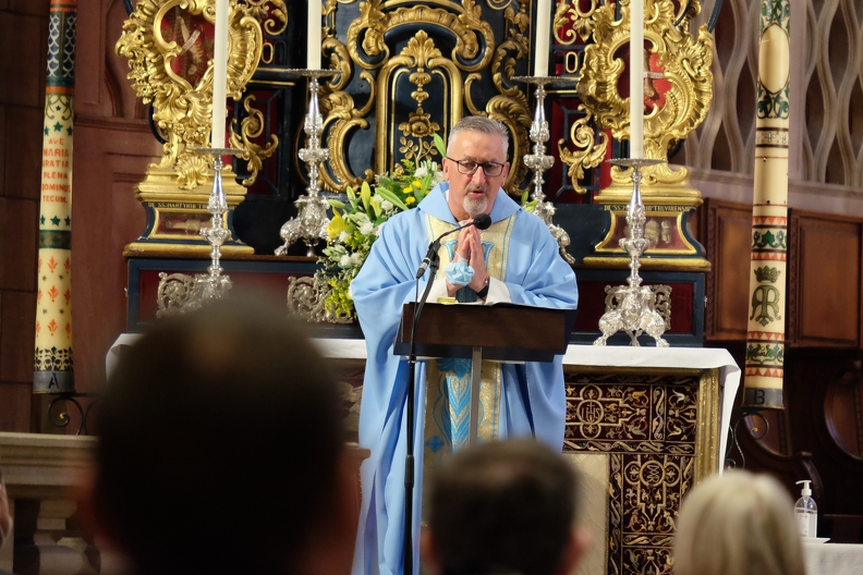 messe-pour-la-communaut-anglophone_51157987354_o.jpg