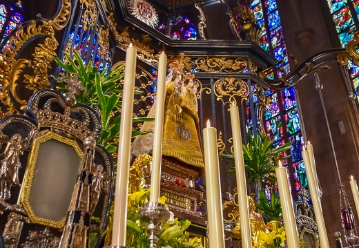 ensemble-en-tissu-lam-de-soie-dor-tissu-bleu-pour-les-mdaillons 51194719392 o