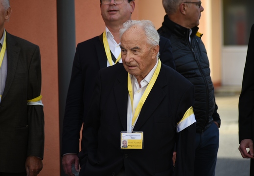 GIL 2779