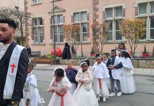 PHOTO-2022-12-03-18-25-28