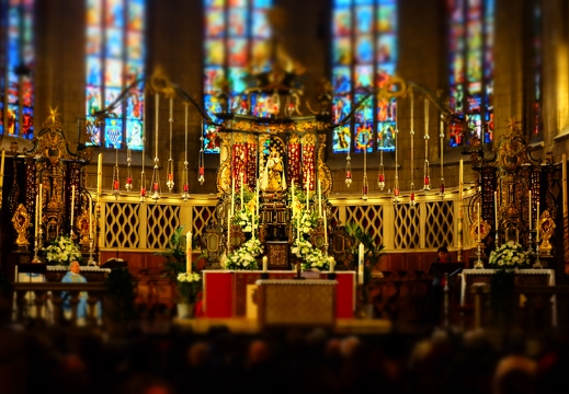 Messe gestaltet von der CVX