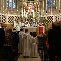 Dekanat „Zentrum“ – Messe vorbereitet von den Pfarreien Rammerech Saint-Valentin und Atertdall Sainte-Claire