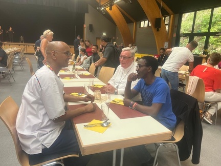 Visite du groupe éthiopien, vietnamien et thaïlandais à Clervaux (expo, picnic, messe, dîner) | 19.07.23