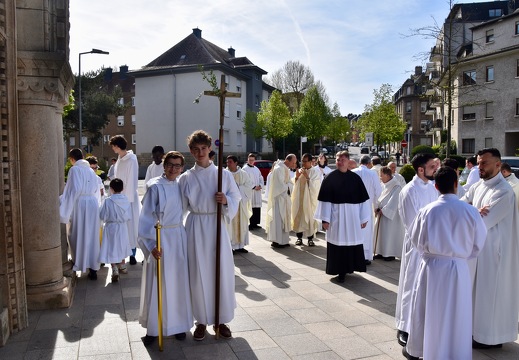 Les porteurs de la croix