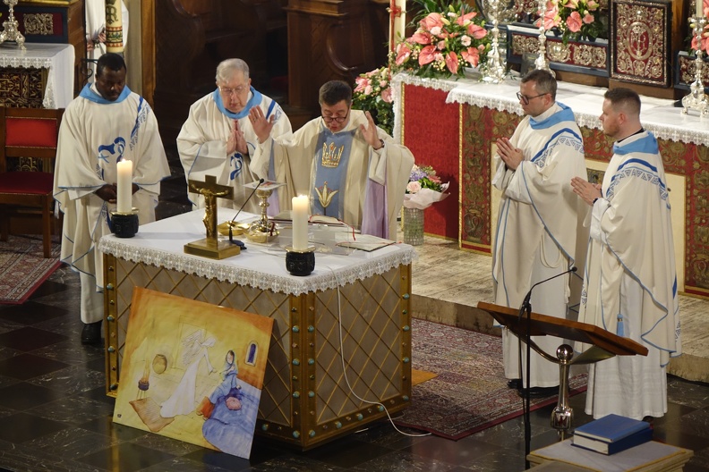 Messe für die Pfarreien Bartreng-Stroossen Saint-Jean XXIII, Mamerdall Saint-Christophe und Steesel-Walfer Sainte-Trinité - DSC08620.jpeg DSC08620.jpeg