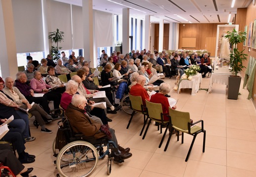 30 janvier 2025, la Consolatrice en visite à la maison des aînés Op der Rhum