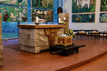 11 mars 2025, accueil des reliques de saint Thomas d'Aquin au Centre Jean XXIII