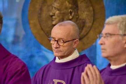 11 mars 2025, accueil des reliques de saint Thomas d'Aquin au Centre Jean XXIII
