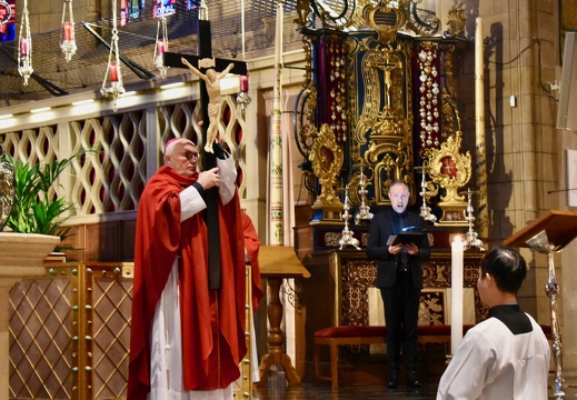 Célébration de la Passion du Seigneur à la cathédrale de Luxembourg, 18 avril 2025