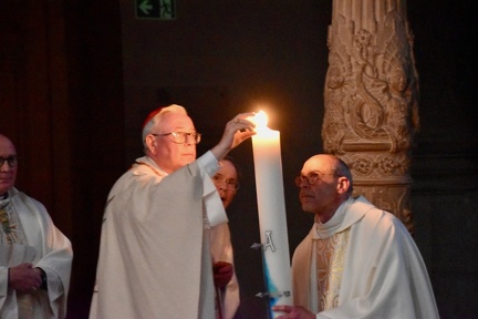 19 avril 2025, Vigile pascale à la cathédrale de Luxembourg, baptême de 14 adultes.