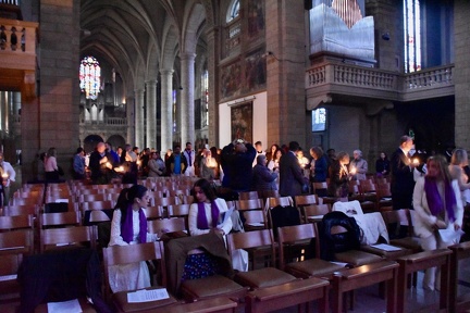 19 avril 2025, Vigile pascale à la cathédrale de Luxembourg, baptême de 14 adultes.