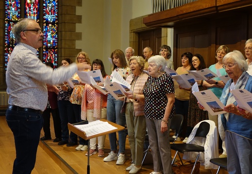 Dekanat „Süden-Ost“ – Messe gestaltet von den Pfarreien Hesper-Réiser-Weiler Disciples d’Emmaüs, Beetebuerg-Fréiseng Saint-André, Diddeleng Saint-Martin und Käldall Notre-Dame-des Mineurs 1/2