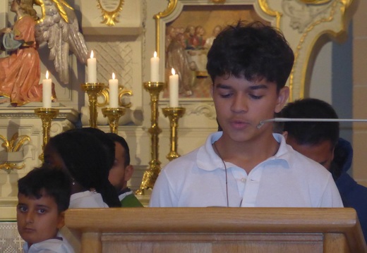 545F4E20-9B0F-4F03-9B02-0A4CB7D18B79 1 105 c