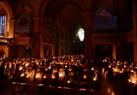 20260404 VeillePascaleCathedrale BBost DSC 7328