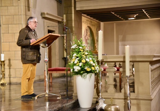 20260404 VeillePascaleCathedrale BBost DSC 7352