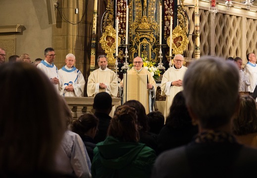 Messe für Domkapitel, Bischofsrat, Centre Jean XXIII, LSRS, Centre de formation diocésain Jean XXIII, Luxemburger Priesterseminar und Redemptoris Mater, Diözesankurie und alle kirchlichen Mitarbeiterinnen und Mitarbeiter | 04.05.2026