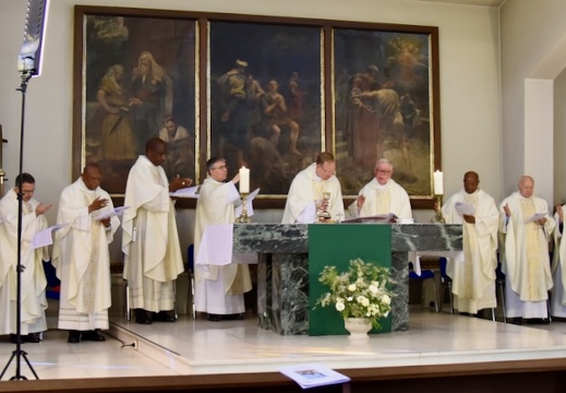 27 mai 2026, messe dans la chapelle du Centre Convict