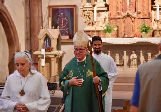 50e anniversaire de la Jungsodalen Veinen, messe à l'église des Trinitaires célébrée par le cardinal Jean-Claude Hollerich le 13 septembre 2026