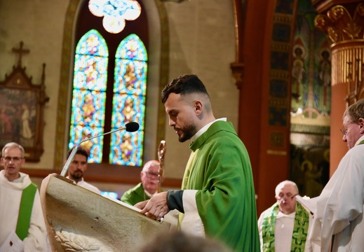 Messe de rentrée de la Pastorale des Jeunes-LuxYouth à l'église de Dudelange, le 26 septembre 2026.